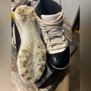 Jordan football cleats barely worn